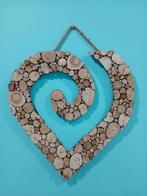 Landelijk valentijnshart van schijfjes drijfhout, Ophalen of Verzenden, Nieuw