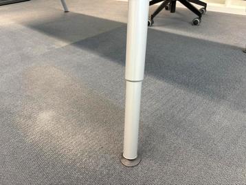 IKEA Galant Bureau/werktafel breed 160 x diep 110 - afbeelding 7