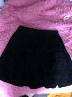 Rok, Ophalen, Zo goed als nieuw, Zwart, Onder de knie