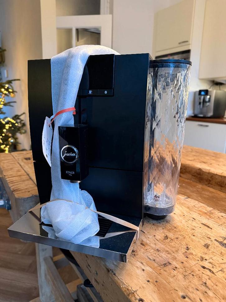 Jura ENA 4, net grote beurt gehad bij Jura + garantie, Witgoed en Apparatuur, Koffiezetapparaten, Zo goed als nieuw, Gemalen koffie