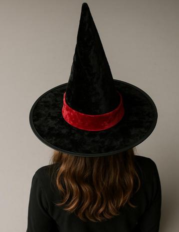 Black Velvet Witch Hat with Red Band – Classic Pointed – Uni beschikbaar voor biedingen