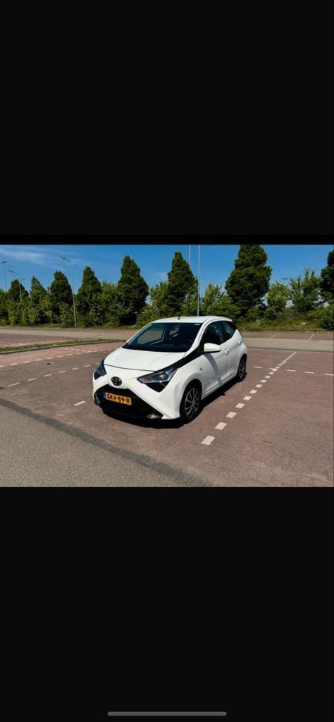 Toyota Aygo 1.0 Vvt-i 72pk 5D 2020 Wit, Auto's, Toyota, Particulier, Aygo, Benzine, Hatchback, Handgeschakeld, Geïmporteerd, Wit