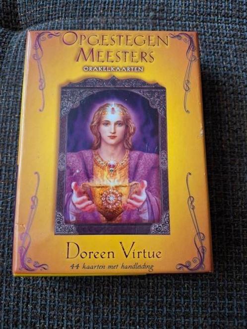 Doreen Virtue - Opgestegen meesters orakelkaarten, Boeken, Esoterie en Spiritualiteit, Zo goed als nieuw, Overige typen, Tarot of Kaarten leggen
