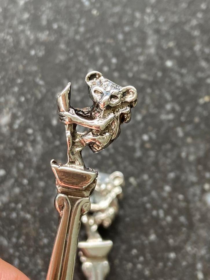 Verzilverde theelepeltje met Koala koalabeer D.E. 90 nieuw, Antiek en Kunst, Curiosa en Brocante, Ophalen of Verzenden