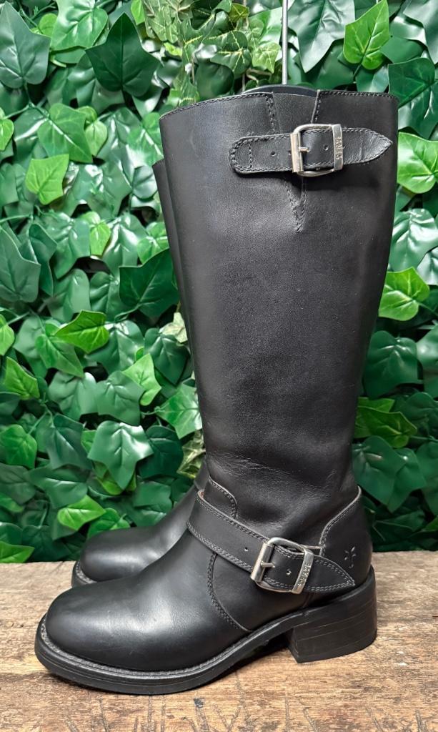 zo goed als nieuw mooie vintage laars van frye maat 39, Kleding | Dames, Schoenen, Zo goed als nieuw, Hoge laarzen, Zwart, Ophalen of Verzenden