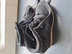 Isabel Marant schoenen mt 39  Bobby suède wedge sneakers e, Kleding | Dames, Schoenen, Isabel Marant, Zwart, Ophalen of Verzenden