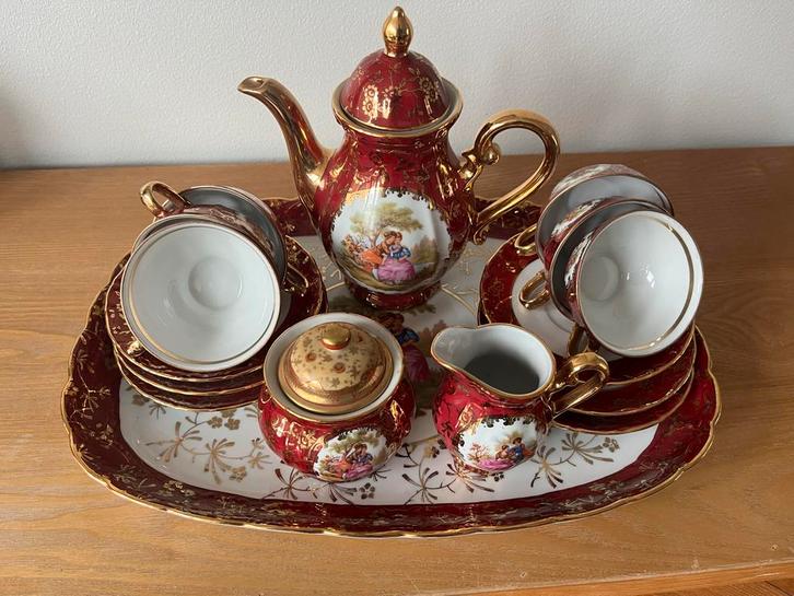 Prachtig theeservies met gouden details, Antiek en Kunst, Antiek | Servies compleet, Ophalen of Verzenden