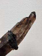 Rookkwarts met aegirien, Ophalen of Verzenden, Mineraal