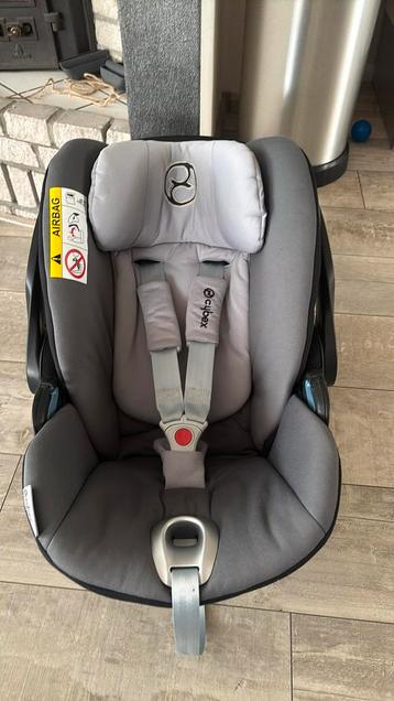 Cybex cloud Q  beschikbaar voor biedingen