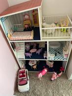 Barbiehuis incl Barbies en accessoires, Ophalen of Verzenden, Gebruikt