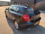 BMW 1-serie 116i Corporate | 5 DEURS|NWE.APK | AIRCO| NAVIGA, 1-Serie, 65 €/maand, Achterwielaandrijving, Gebruikt