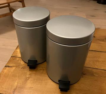 2 stuks Brabantia 3L prullenbakjes pedaal badkamer toilet beschikbaar voor biedingen