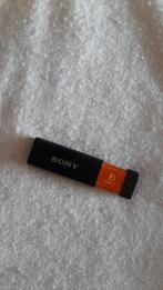 Sony usb stick 8 GB, Ophalen of Verzenden, Zo goed als nieuw