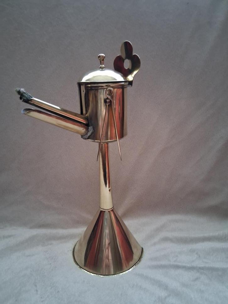 Een Antieke Geel-Koperen hangende/staande "Walvisolielamp"., Antiek en Kunst, Antiek | Koper en Brons, Koper, Ophalen