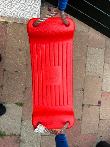 Rode Playtive Junior Schommel beschikbaar voor biedingen