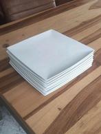 8 vierkante diner borden 26x26, Huis en Inrichting, Keuken | Servies, Ophalen, Zo goed als nieuw, Effen, Bord(en)