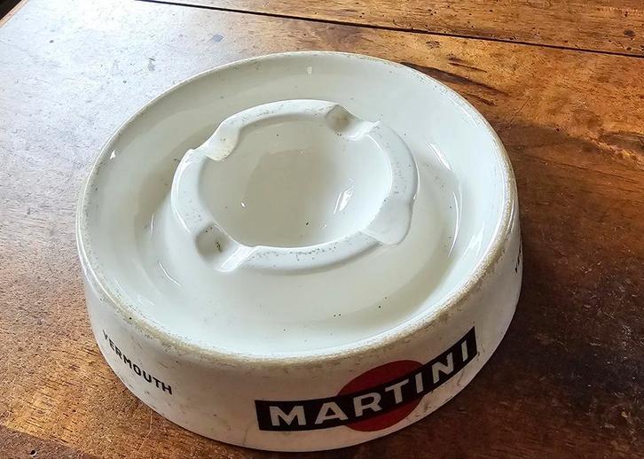 vroegere Cafe asbak Martini vintage, Verzamelen, Merken en Reclamevoorwerpen, Gebruikt, Gebruiksvoorwerp, Ophalen of Verzenden
