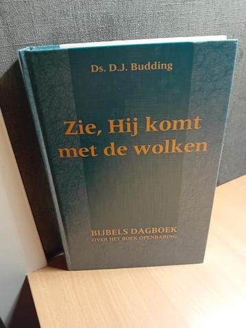 Ds. D.J. Budding - Zie, Hij komt met de wolken beschikbaar voor biedingen
