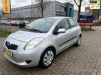 Toyota Yaris 1.3 VVTi Sol - TREKHAAK - AIRCO - NETTE STAAT !, Voorwielaandrijving, Stof, Gebruikt, Zwart