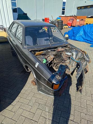 Onderdelen Audi 80 b2 1983 beschikbaar voor biedingen