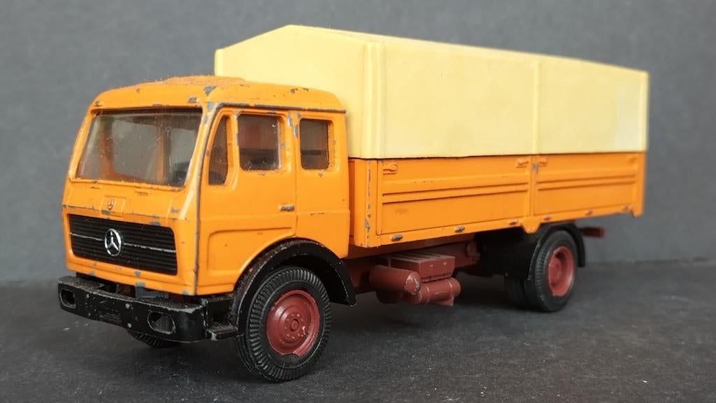 Mercedes Benz NG 1:50 NZG Pol, Hobby en Vrije tijd, Modelauto's | 1:50, Overige merken, Auto, Verzenden, Zo goed als nieuw