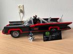 Lego 76328 Batmobile the classic tv series, Kinderen en Baby's, Speelgoed | Duplo en Lego, Ophalen, Zo goed als nieuw