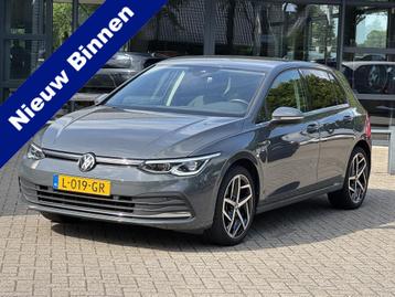 Volkswagen Golf 1.5 TSI Style Navigatie/Led/Camera/Cruise/PD beschikbaar voor biedingen
