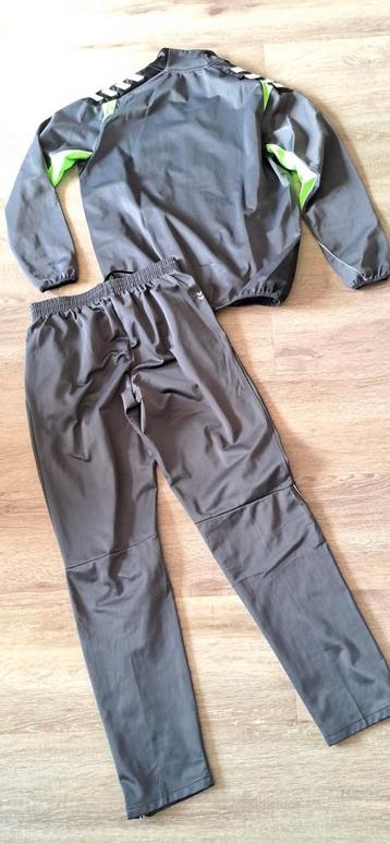 Hummel trainingspak maat M zgan beschikbaar voor biedingen