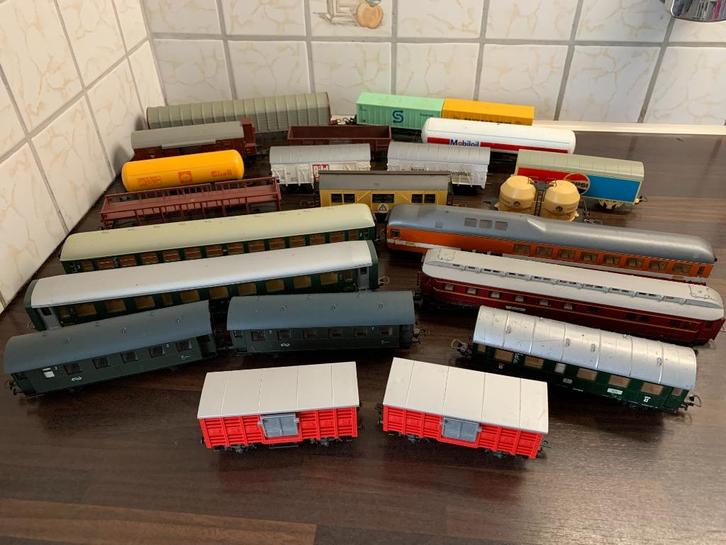 Kavel wagons/rijtuigen/loc, Hobby en Vrije tijd, Modeltreinen | H0, Gebruikt, Wagon, Gelijkstroom, Märklin, Ophalen of Verzenden