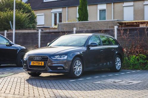 Audi A4 1.8TFSI 125KW Avant 2012 Grijs, Auto's, Audi, Bedrijf, A4, ABS, Airconditioning, Bluetooth, Boordcomputer, Centrale vergrendeling