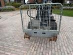 Knikmops 90 stenenklem bouwjaar 2010, Ophalen, Zo goed als nieuw, Metaal, Vogelkooi