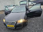 Audi A3 1.6 FSI Attraction Pro Line Business ZEER NETJES, Auto's, Audi, Voorwielaandrijving, Gebruikt, Zwart, Navigatiesysteem