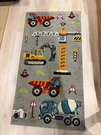 Vloerkleed met vrachtwagens en kraan, Kinderen en Baby's, Kinderkamer | Inrichting en Decoratie, Ophalen, Gebruikt, Kleed of Kussen