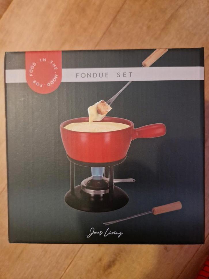 Nieuwe James Living Fondueset 4 personen + fondue (2 stuks), Witgoed en Apparatuur, Fonduesets, Nieuw, Fondueset, Brander, Ophalen of Verzenden