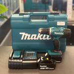 Makita DDF453 Schroefmachine + 2x 18v 3.0ah Accu en Oplader, Doe-het-zelf en Verbouw, Gereedschap | Boormachines, Makita, Zo goed als nieuw