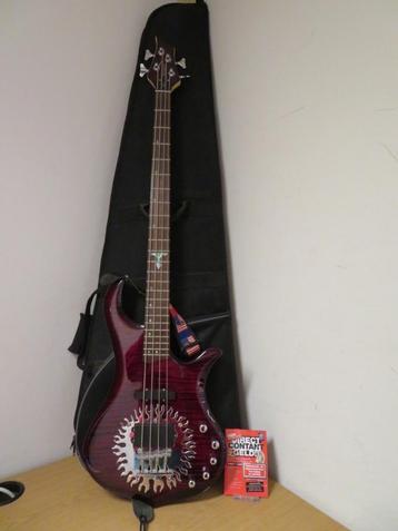 Traben Bass Gitaar Sun Tribal | Pawn Eindhoven beschikbaar voor biedingen