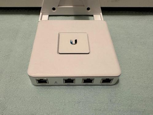 Unifi Security Gateway (USG 3P) Ubiquiti, Computers en Software, Routers en Modems, Gebruikt, Router, Ophalen of Verzenden