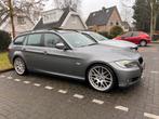 BMW 3-Serie e91 2.0 318i Touring 105KW 2009 Youngtimer Grijs, Auto's, Achterwielaandrijving, Zwart, Handgeschakeld, Particulier