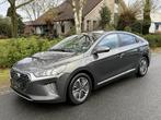 Hyundai IONIQ 1.6 GDi PHEV Automaat•Schuifdak•Navi, Auto's, Stof, Gebruikt, Euro 6, Bedrijf