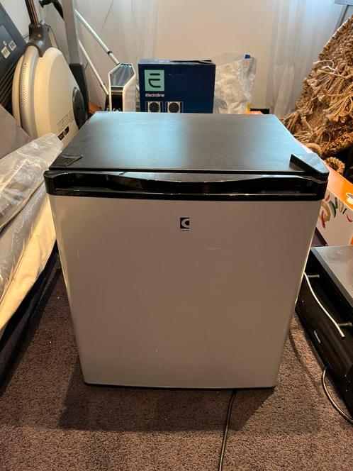 Minikoelkast Candor CR-40A, Witgoed en Apparatuur, Koelkasten en IJskasten, Zo goed als nieuw, Zonder vriesvak, Minder dan 75 liter
