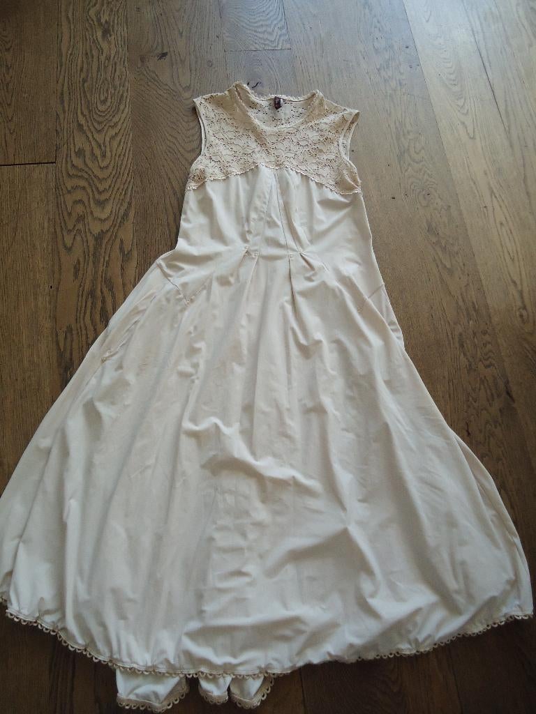 Zeer exclusief beige/roze High Tech jurkje maat 38, Kleding | Dames, Maat 38/40 (M), Beige, Ophalen of Verzenden, Zo goed als nieuw