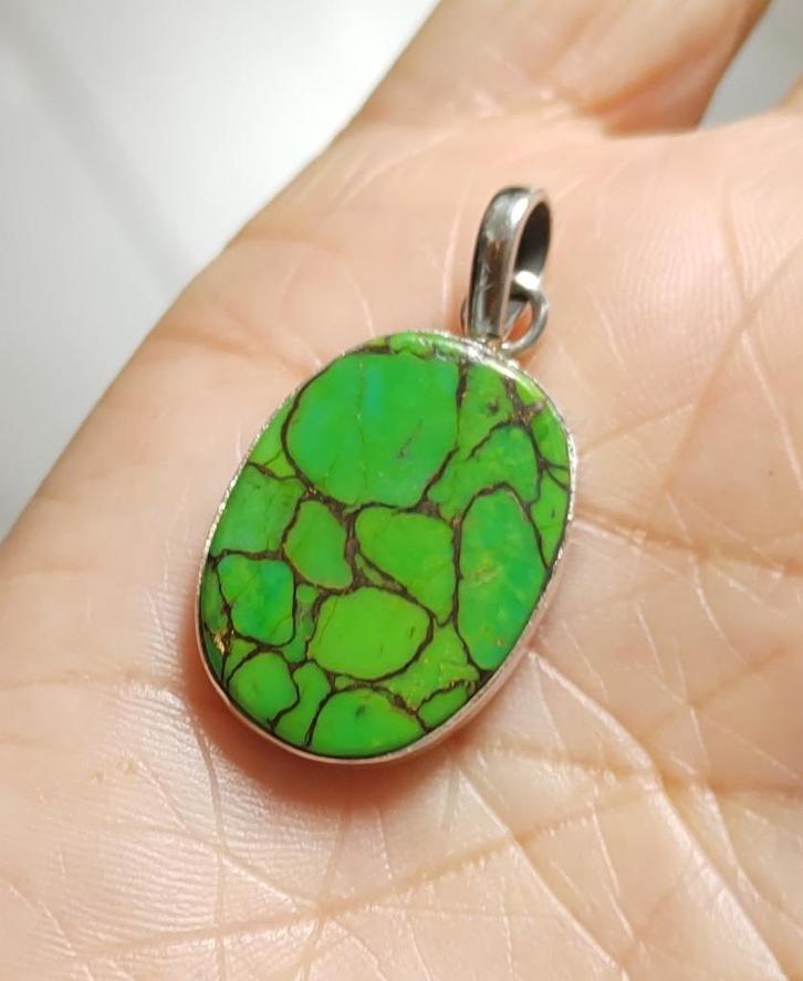 925 zilveren hanger met groene Koper Turquoise steen, Sieraden, Tassen en Uiterlijk, Kettinghangers, Nieuw, Zilver, Groen, Overige voorstellingen