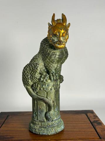 Chinees beeld fabeldier brons beschikbaar voor biedingen