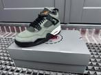 Nike air jordan 4 Retro X undefeated 43, Kleding | Heren, Schoenen, Ophalen of Verzenden, Zo goed als nieuw, Overige kleuren