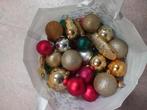 Hele tas met kerstballen en ornamenten, Diversen, Kerst, Ophalen of Verzenden, Zo goed als nieuw