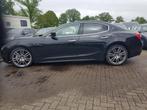 Maserati Ghibli 3.0 V6 D MOTOR DEFECT/EXBPM, Auto's, Maserati, Origineel Nederlands, Te koop, 5 stoelen, 205 €/maand