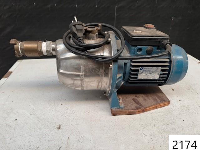 1564. Pompen / beregeningspomp / Grundfos / Duijvelaar, Tuin en Terras, Waterpompen, Gebruikt, Beregeningspomp, Ophalen