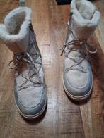 Zilveren winterboots mt. 38 met nepbont - zo goed als nieuw, Jongen of Meisje, Schoenen, Blue Box, Ophalen of Verzenden
