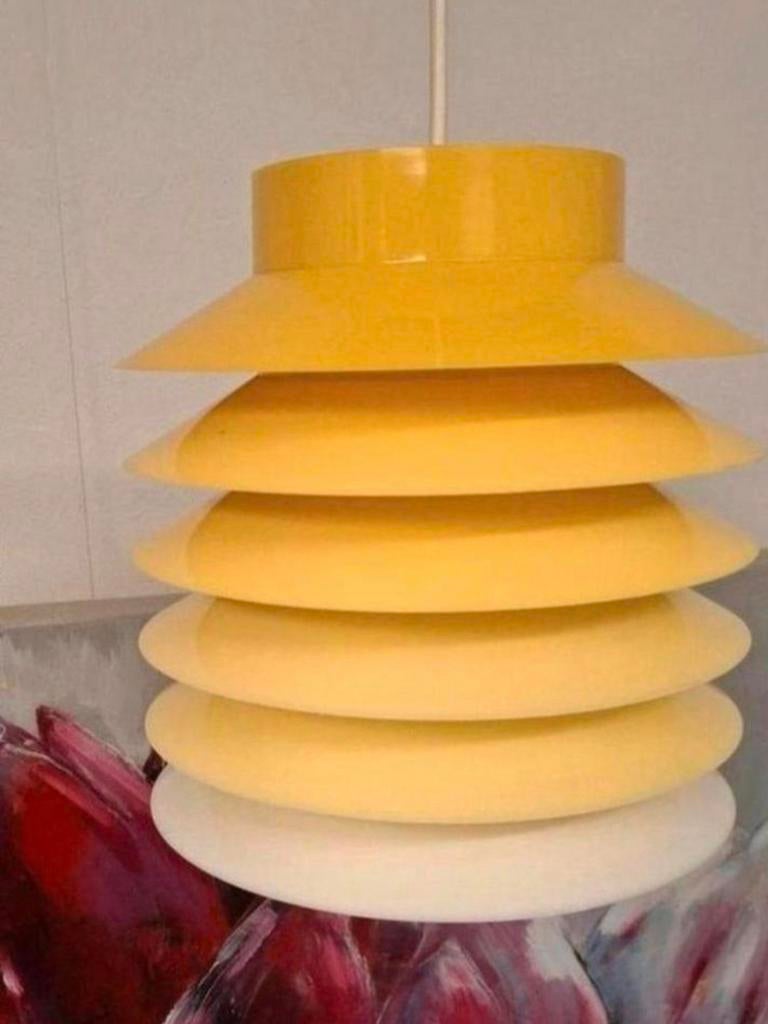 Deense vintage kunststof hanglamp., Ophalen of Verzenden, Zo goed als nieuw, Kunststof, Minder dan 50 cm