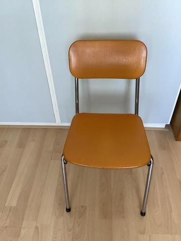 Jaren 60 stoel eetstoel geel kunstleer met chroom, metaal beschikbaar voor biedingen